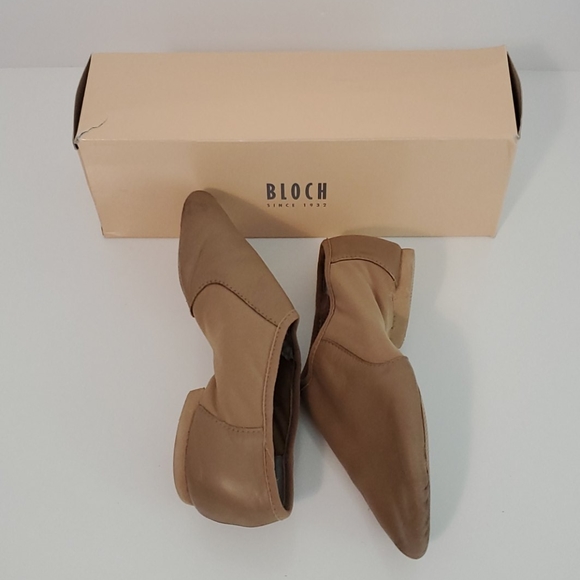 Bloch  Neo Flex Slip On Shoes Tan - Picture 3 of 16